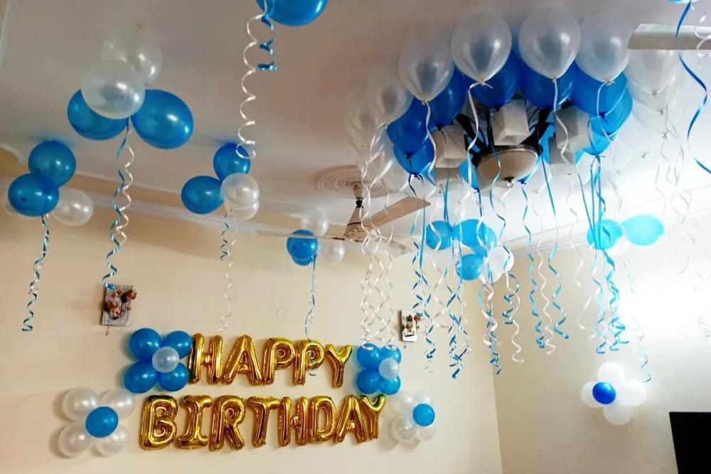 Blue White Balloon Surprise