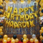 Elegant Black And Golden Garland